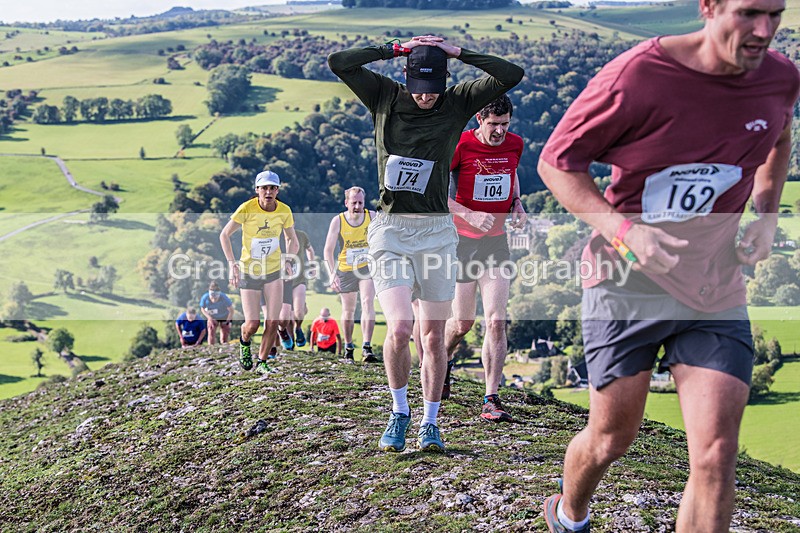 Ilam-189 - Ilam Three Peaks Fell Race (Limestone Series) Sunday 28th September 2025