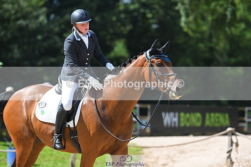 230811-124639-01398 - Cls 4 Adv Medium Silver