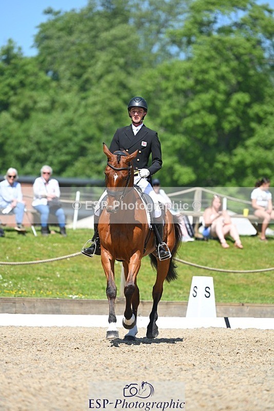 230526-113303-05781 - 468-FARNDON-Tom_Jackson-DR