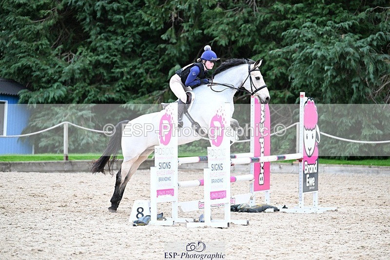 241117-143917-04668 - Cls 3 90-95cm 14.00 to 15.00