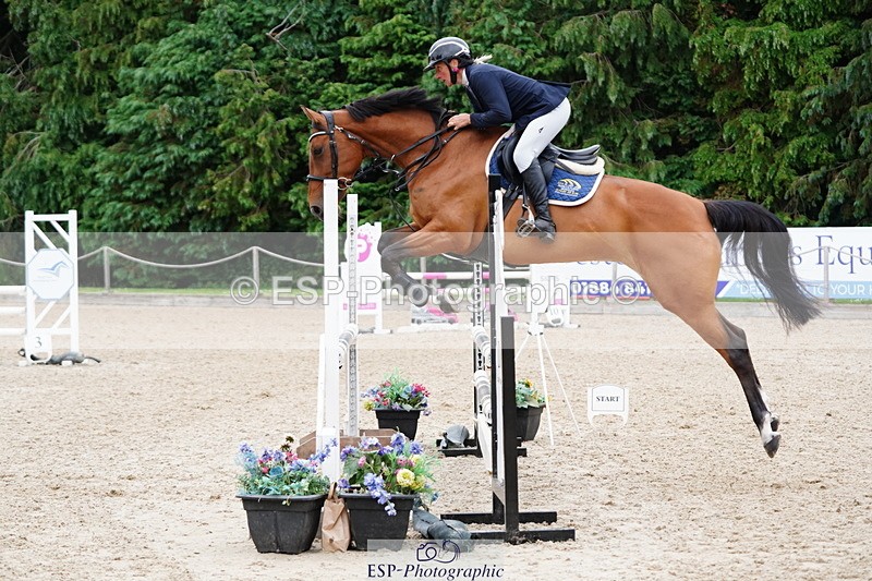 250613A-133624-01646 - Cls 12 95cm Amateur Quali