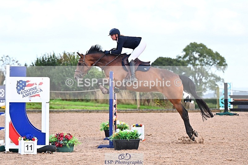 250912-163031-05464 - Cls 13 Snr 1.05m and 1.10m