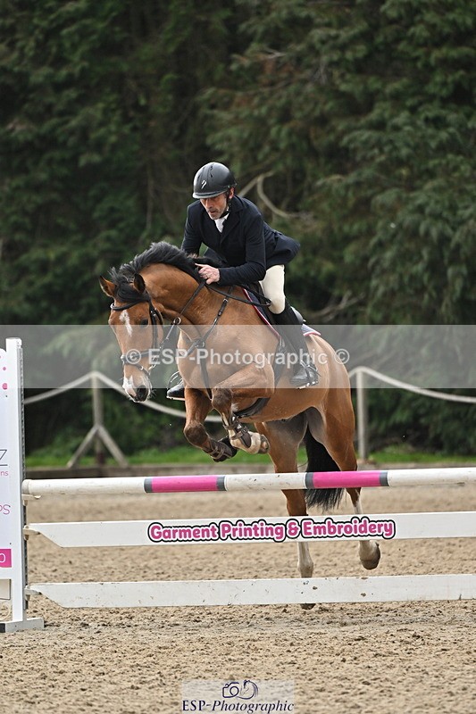 250321A-142433-01145 - Cls 5 British Novice and 90cm Open