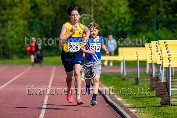 West25Sat-928279 - Track Male