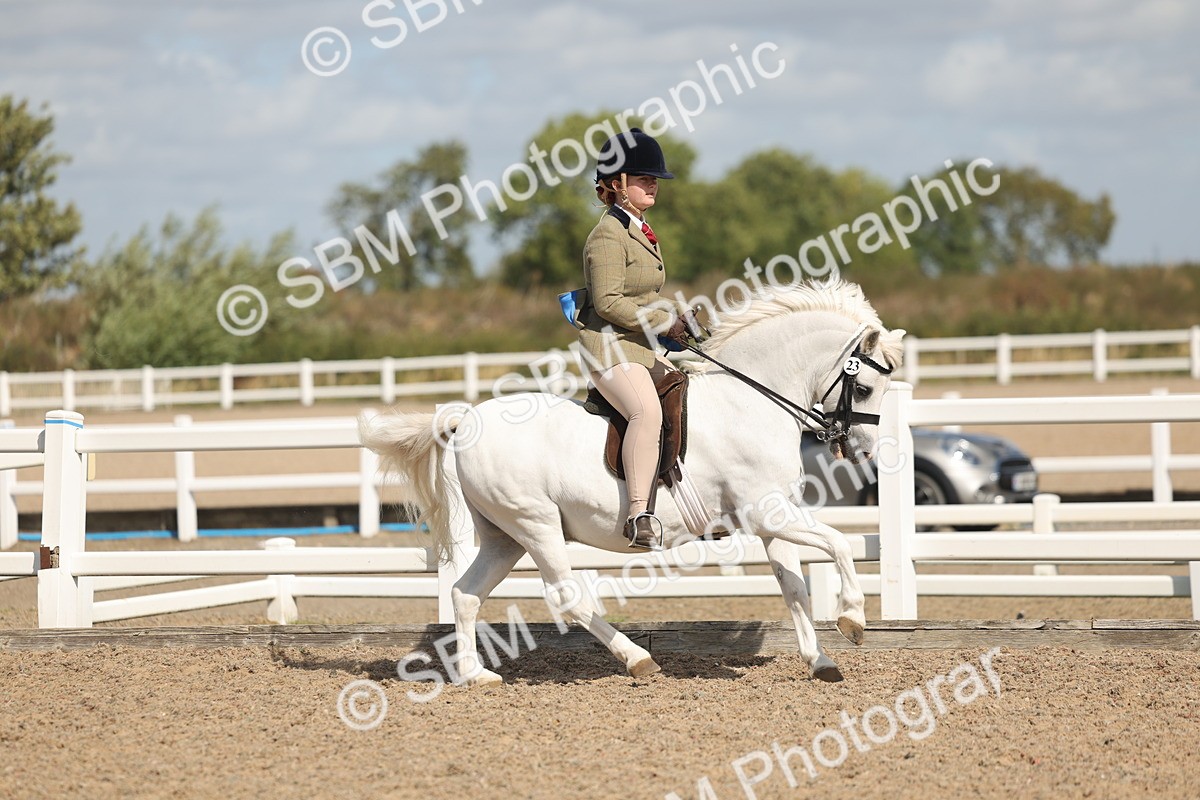 SBM_23231 - Class 807 - young Rider 11 to 16 Years