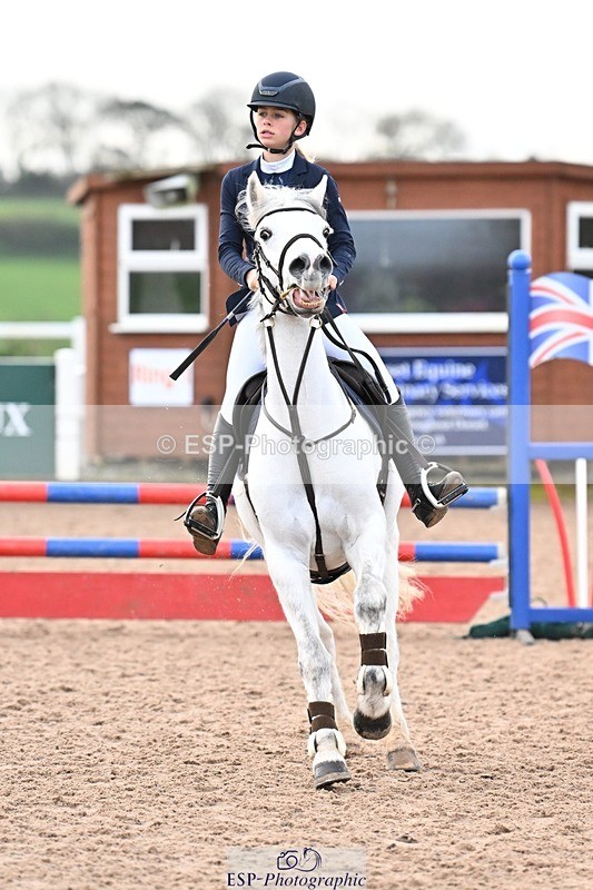 241117X-091457-03178 - Cls 05s A&B Pony Brit Nov & 80 Open