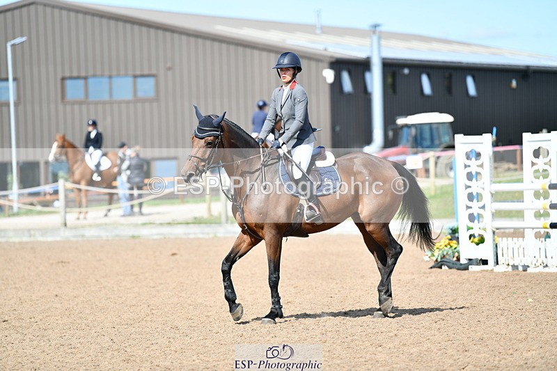 240914A-131138-07194 - Cls 15-S Snr Foxhunter