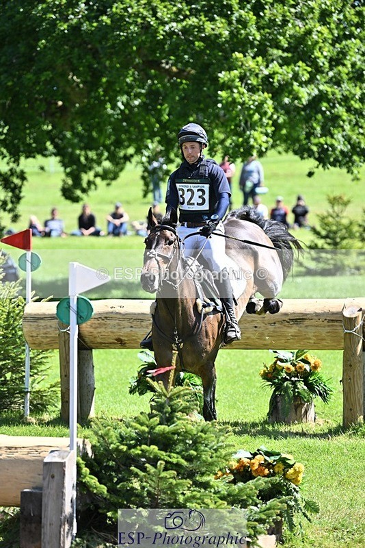 240525-105641-12133 - 323-EMERALD_ENDEAVOUR-Harry_Dzenis