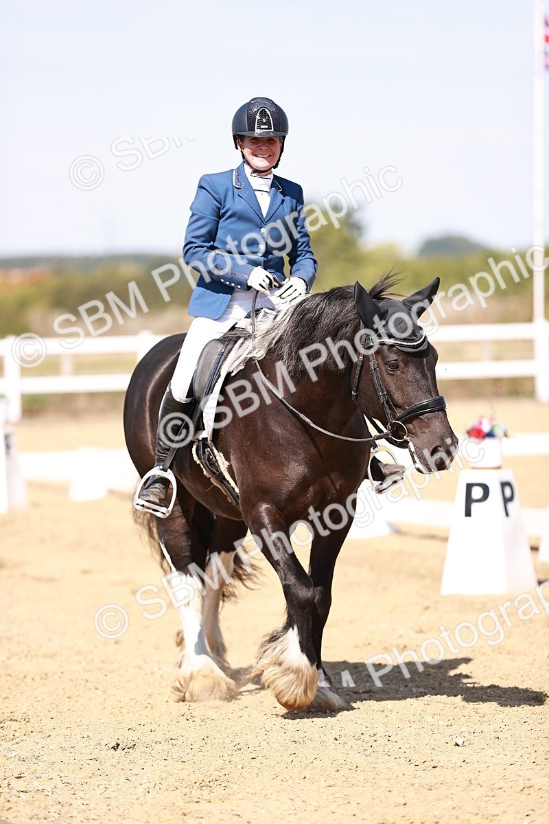 SBM_004610 - Class 12 - Novice 5 - 10.31-11.41