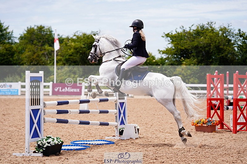 240629A-125748-05518 - Cls 18 Newcomers and 1m Open