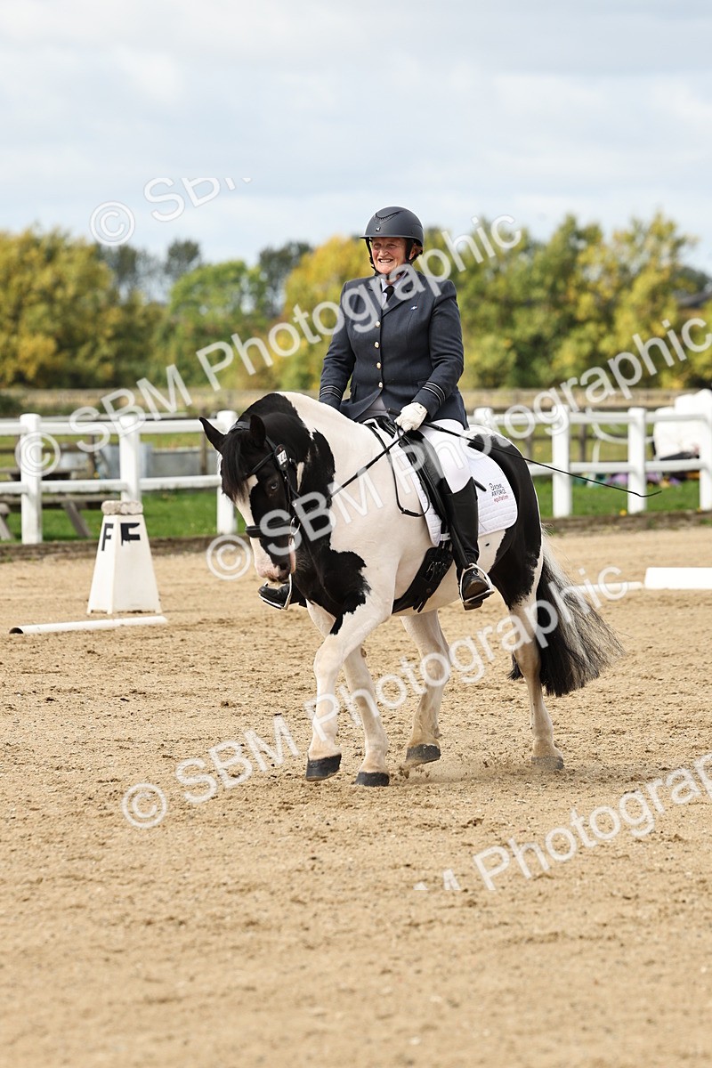 SBM_004410 - Class 69 - Novice 2