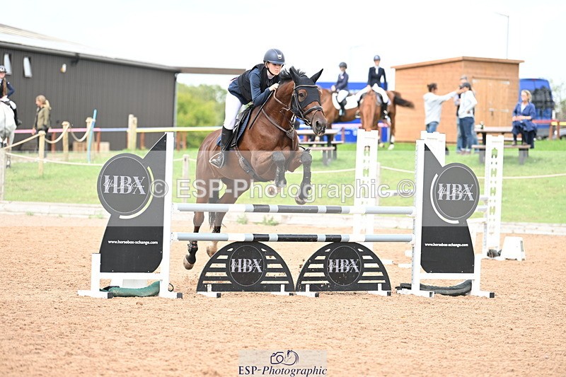 240908A-134805-04107 - Cls 15 U21 Intro 90cm-1.00m  Team Comp