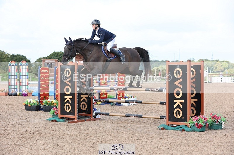 250911-104618-00729 - Cls 2 Snr Newcomers