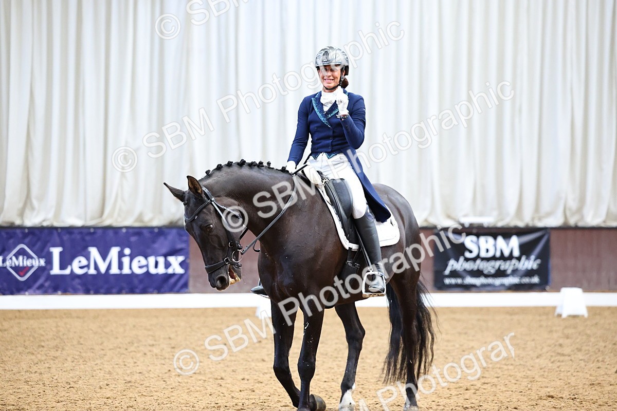 SBM_004820 - Class 27 - FEI PSG