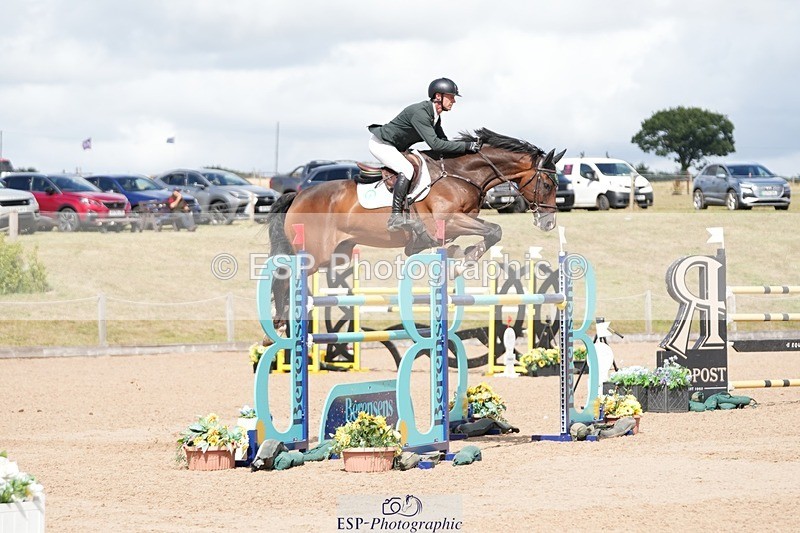 250720-160321-21061 - Cls 4, 3 Star Small Tour