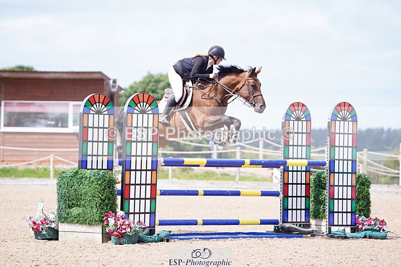 240802A-114010-03864 - Cls 16 Snr 1.20m Open