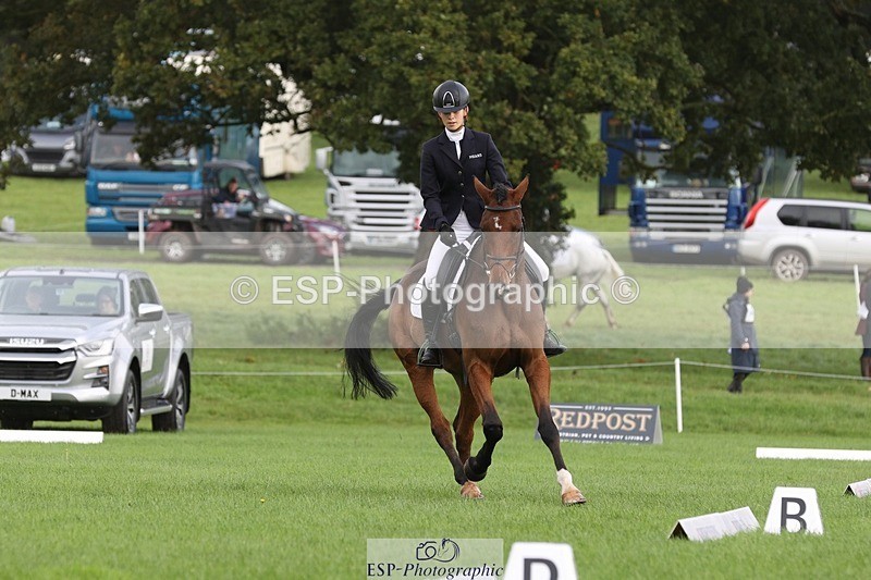 231019-104118-02406 - 605-SPORTSFIELD.U2-Katie.Corbin-DR