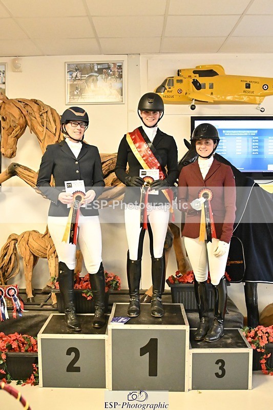 250216-125720-05527 - FS Adv Medium Gold Presentations