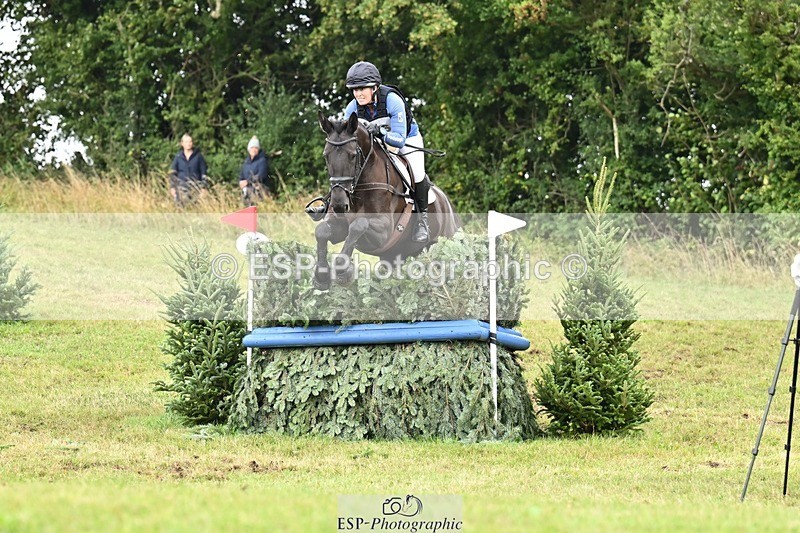 250831-112226-07765 - H-366-Kerry.Gibson