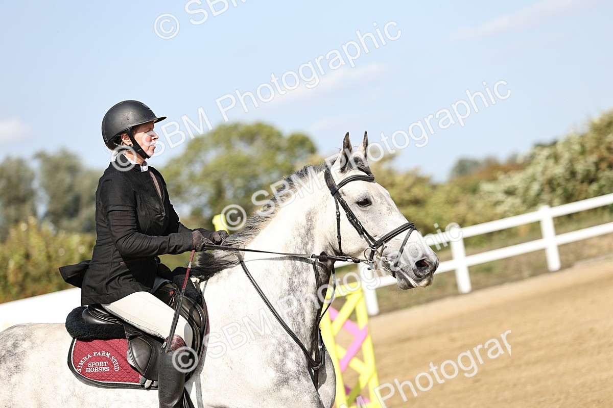 SBM_005276 - Class 6 = Senior Newcomers - 1.10m Open