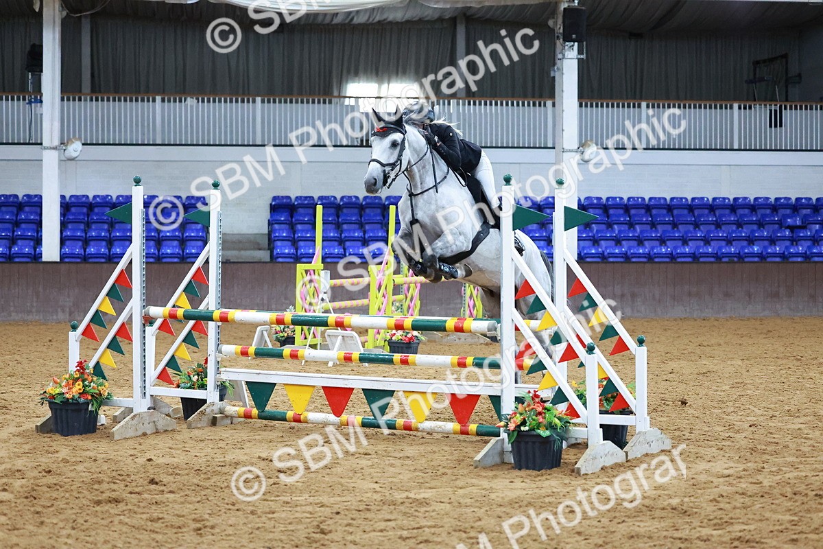 SBM_001383 - Class 4 - Senior Newcomers - 1.10m