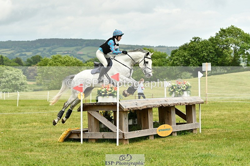 250524A-150439-14133 - C-218-Zoe.Davies-SHUTTERFLY.BLUE