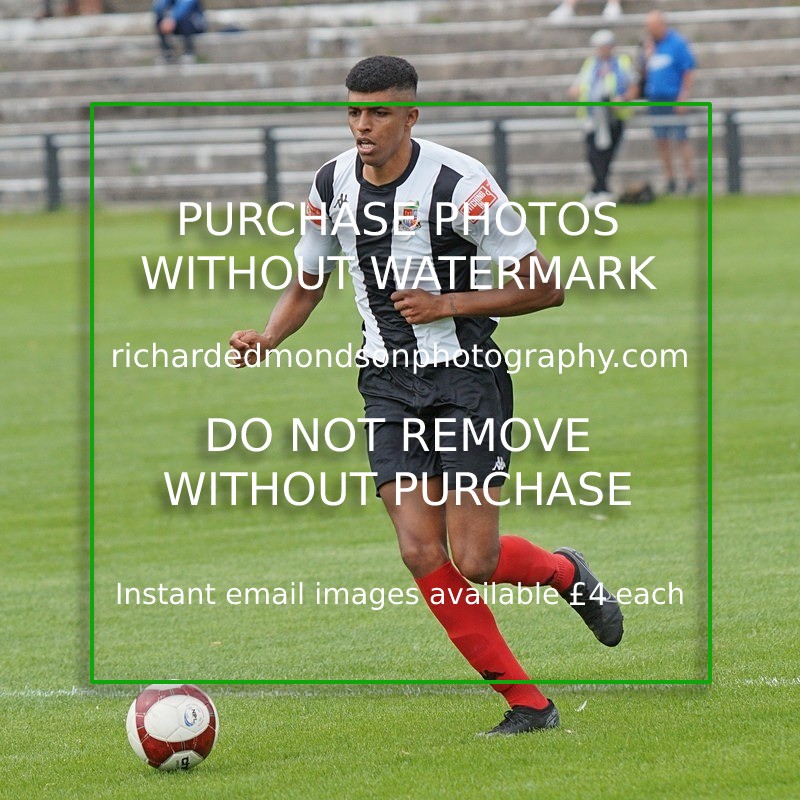 DSC06871 - Kendal Town v Glossop North End