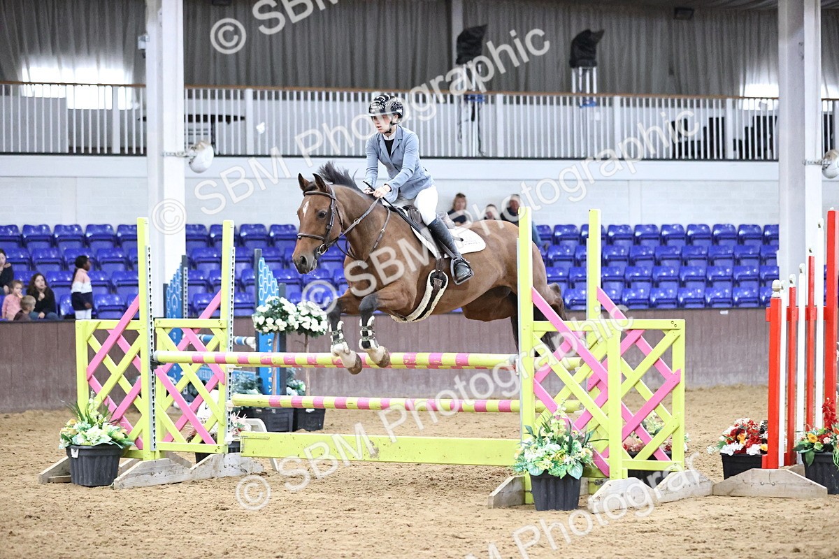 SBM_002960 - Class 13 - Blue Chip Pony Newcomers 1.00m Open