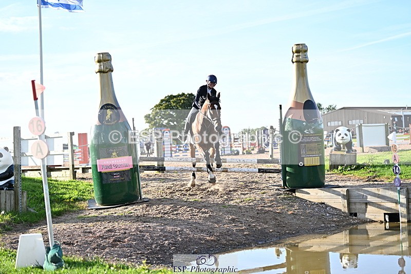 240913A-175239-05741 - Cls 19 Snr 1m Open Speed Derby