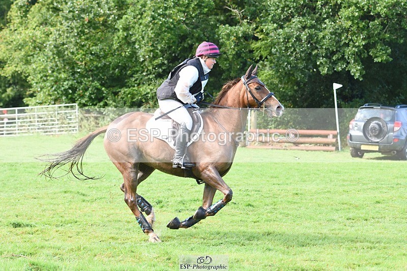 230820X-095048-1351 - BE90 XC 09.40 to Rider 151 at 11.44