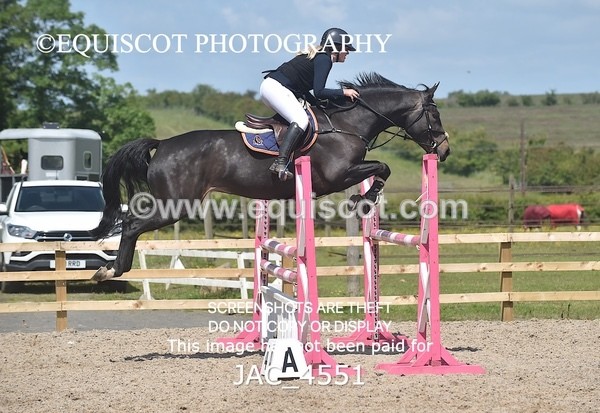 JAC_4551 - CLASS 6 Senior Newcomers/ 1.10m Open