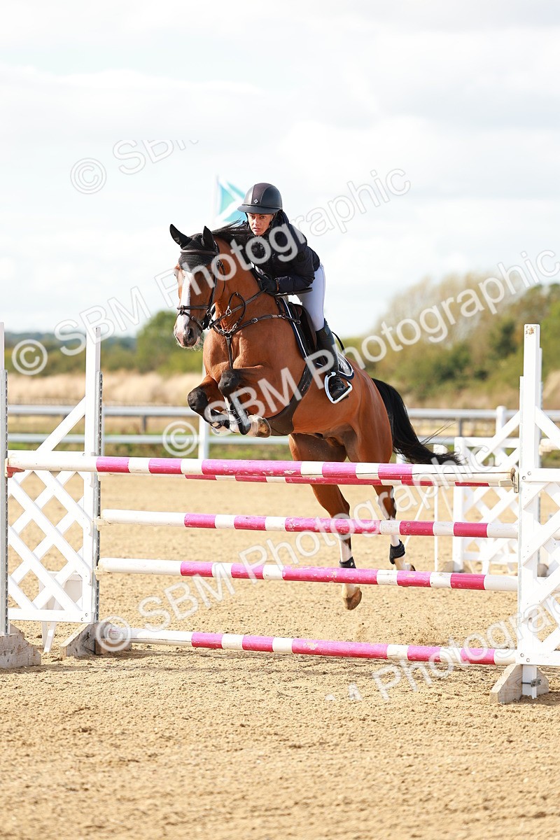SBM_001907 - Class 5 - Senior Foxhunter - 1.20m
