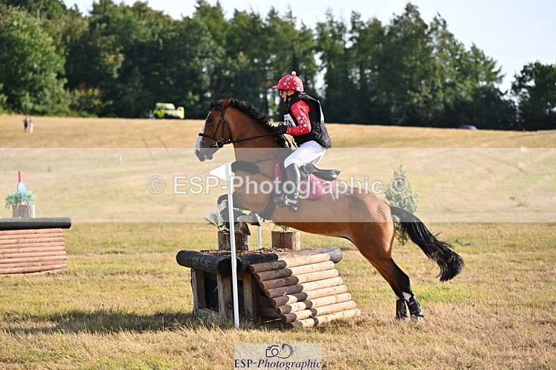 250803A-175925-18204 - S-870-Chris.Ellis-SKELWITH.BLUE.BELLE.AMOUR