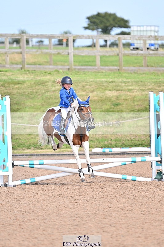 240827A-152707-00136 - Cls 1,2,1a, 1b, & 2 40-50 & 60cm