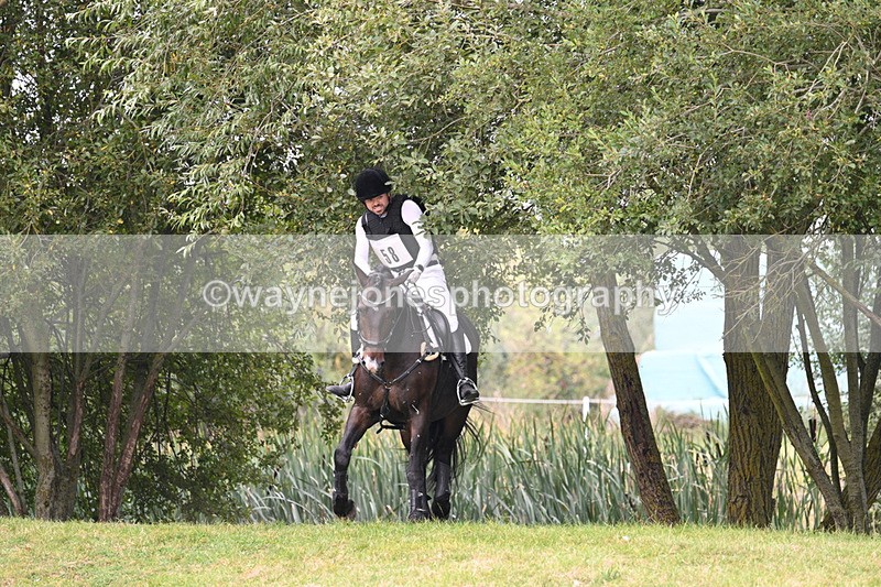 WJ7_8803 - 80cm XC Time 16:24 to 16:31
