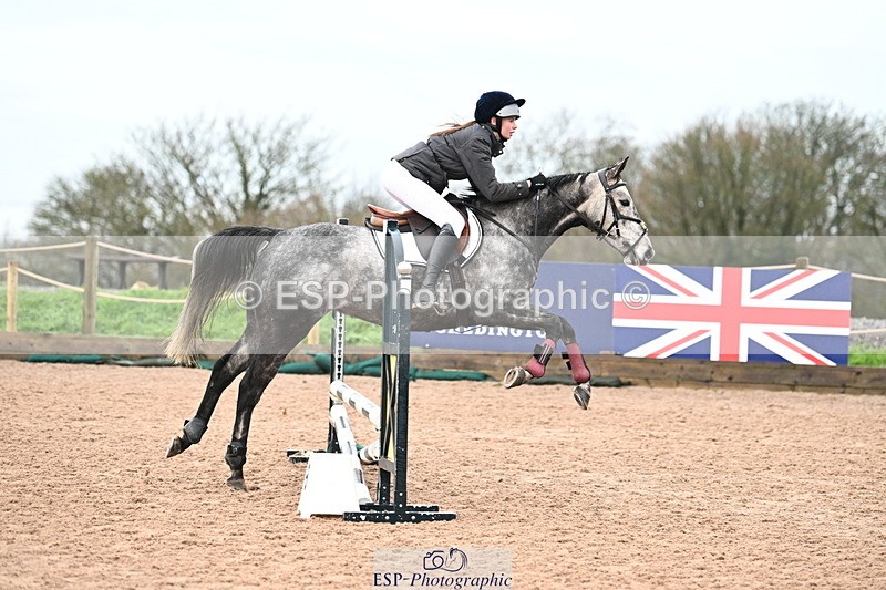 231203A-092716-00153 - Cls 12+13 Club and Schools 60cm