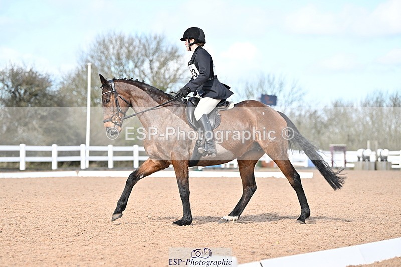 240324A-123813-02329 - Novice 28, 12.15 to 13.00