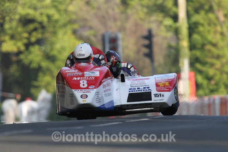 IMG_5447 - Thursday Practice - TT 2013 Side Car