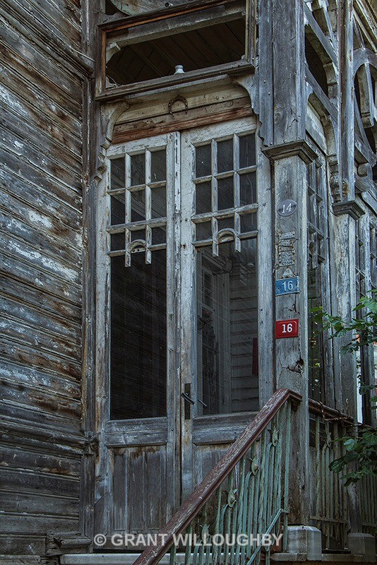 Istanbul - Detail in the land