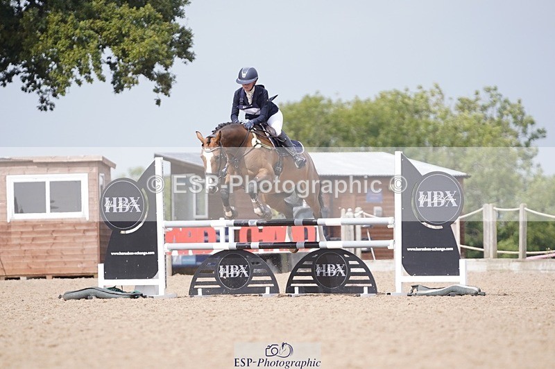 240831A-123012-01557 - 069-Darcey.Cutts-KATERINA