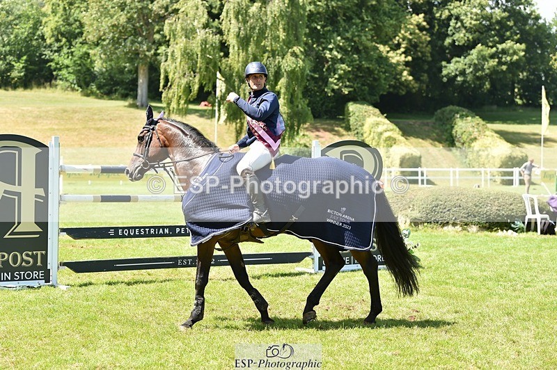 230709-142440-19103 - Cls 32 Foxhunter 2nd R Jump Off & P