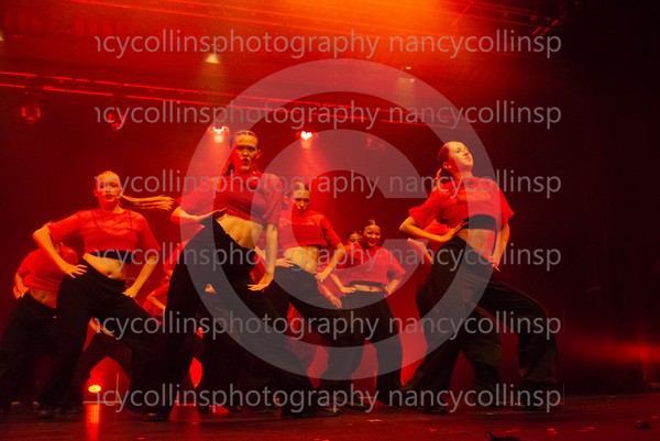 00926 - Nicki Minaj Medley