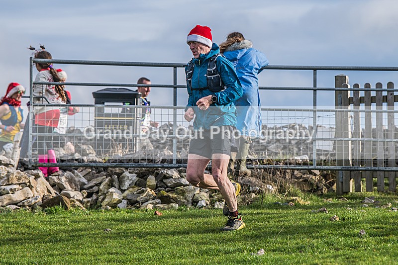 Litton-108 - Litton Christmas Cracker Fell Race (Limestone Series) Sunday 14th December 2025