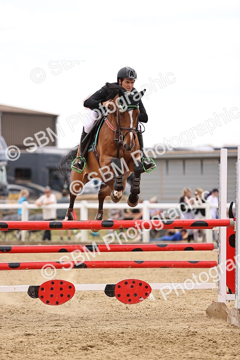 SBM_010707 - Class 9 - Senior Foxhunter - 1.20m Open