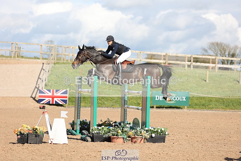 240419A-161855-09306 - Cls 10, 2 Star Big Tour 145cm  15.45 to 16.35 break