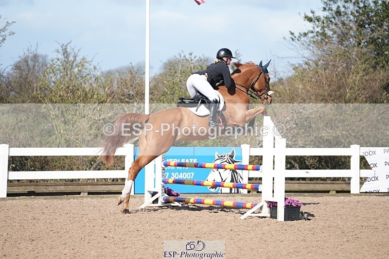 250329-102133-03602 - Cls 20 British Novice and 90cm