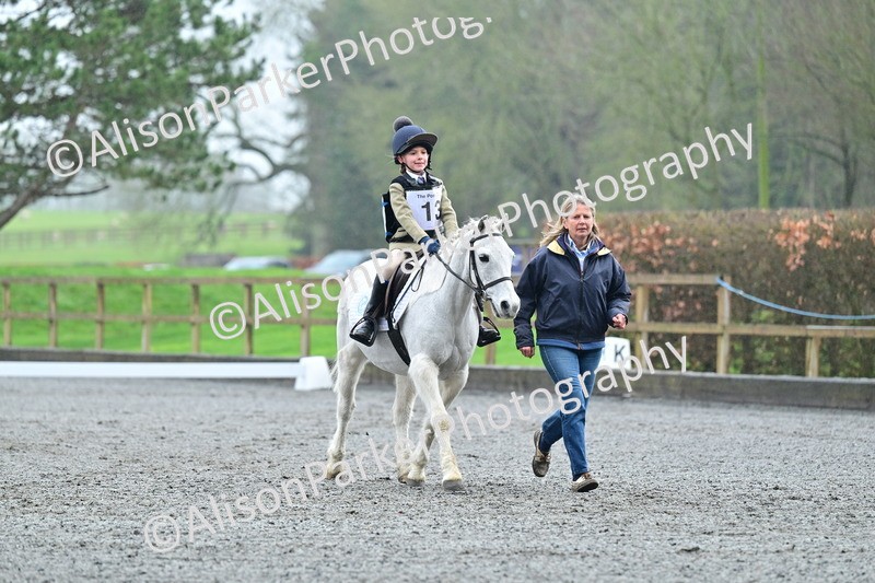 20260125-0887 - Class 9a - Walk Trot Assisted