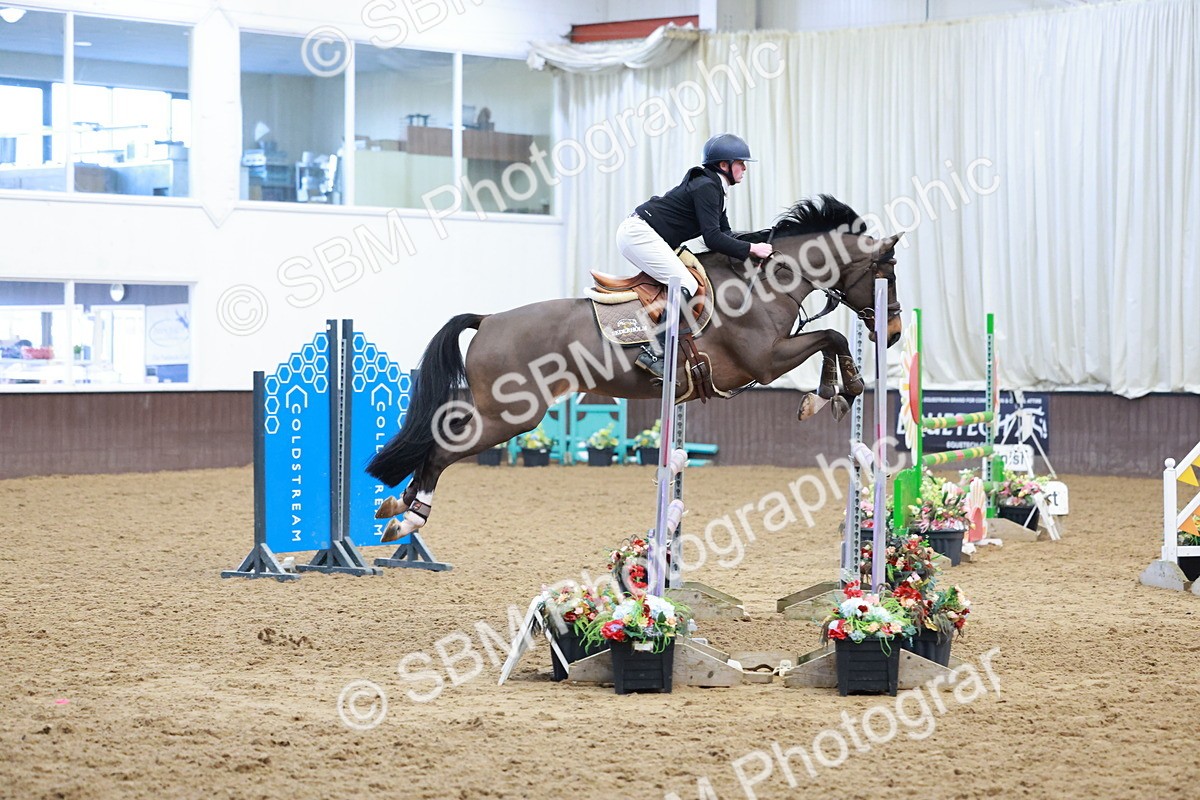 SBM_003734 - Class 11 - Senior Newcomers/ 1.10m Open