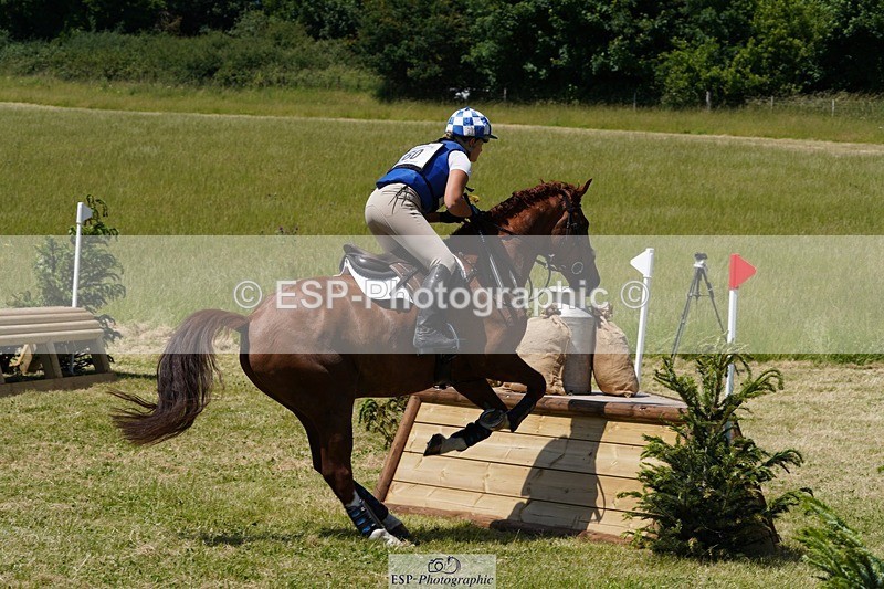 240629X-114350-1708 - 060-Ruby_Russo-JUST_ORANGE