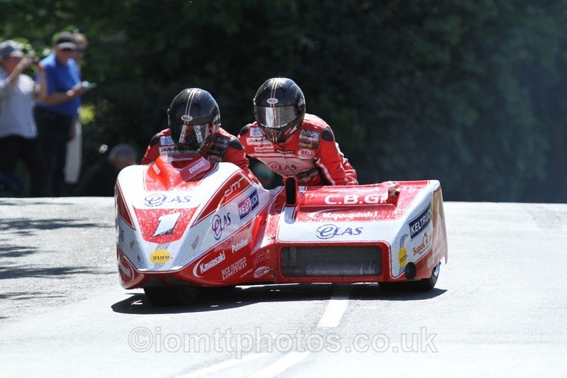 IMG_2483 - Sidecar Race 2 - TT 2013